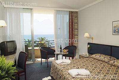Apollonia Beach Hotel 5